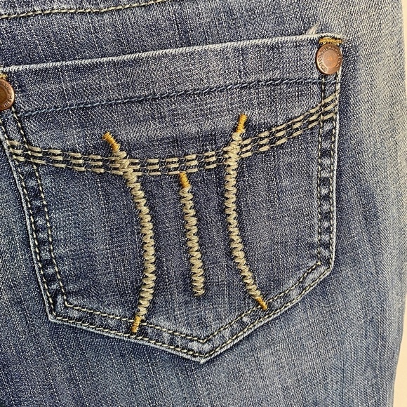 2 for 1 - RW & Co. Women's Denim JENNIE Low Rise Jeans Size 22 - Picture 7 of 14